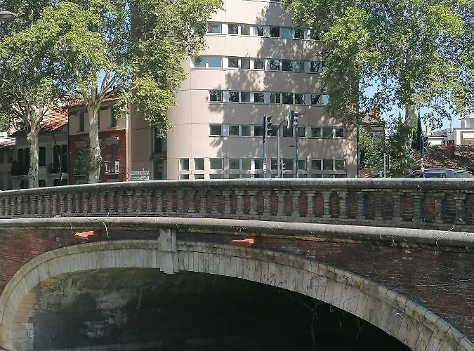 아파트 La Pedrera De *